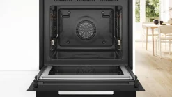 Serie 8 Bakoven met magnetron en Added Steam 60 x 60 cm Mat zwart