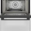 Serie 4 Compacte magnetron met hetelucht Zwart