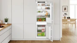 Serie 4 Inbouw koel-vriescombinatie 177.2 x 54.1 cm Sleepdeur