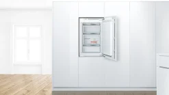 Serie 4 Inbouw vriezer 87.4 x 55.8 cm Vlakscharnier
