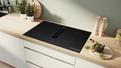 Serie 4 Inductiekookplaat met afzuiging 80 cm
