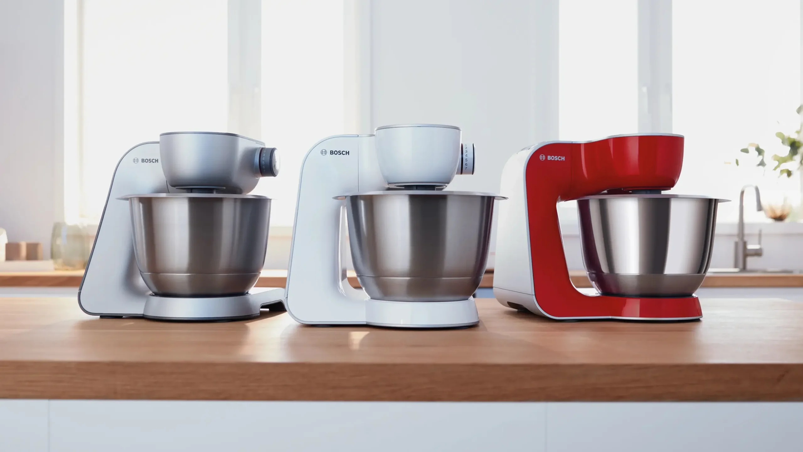 Serie 4 Keukenmachine MUM 5 1000 W Rood, Zilver