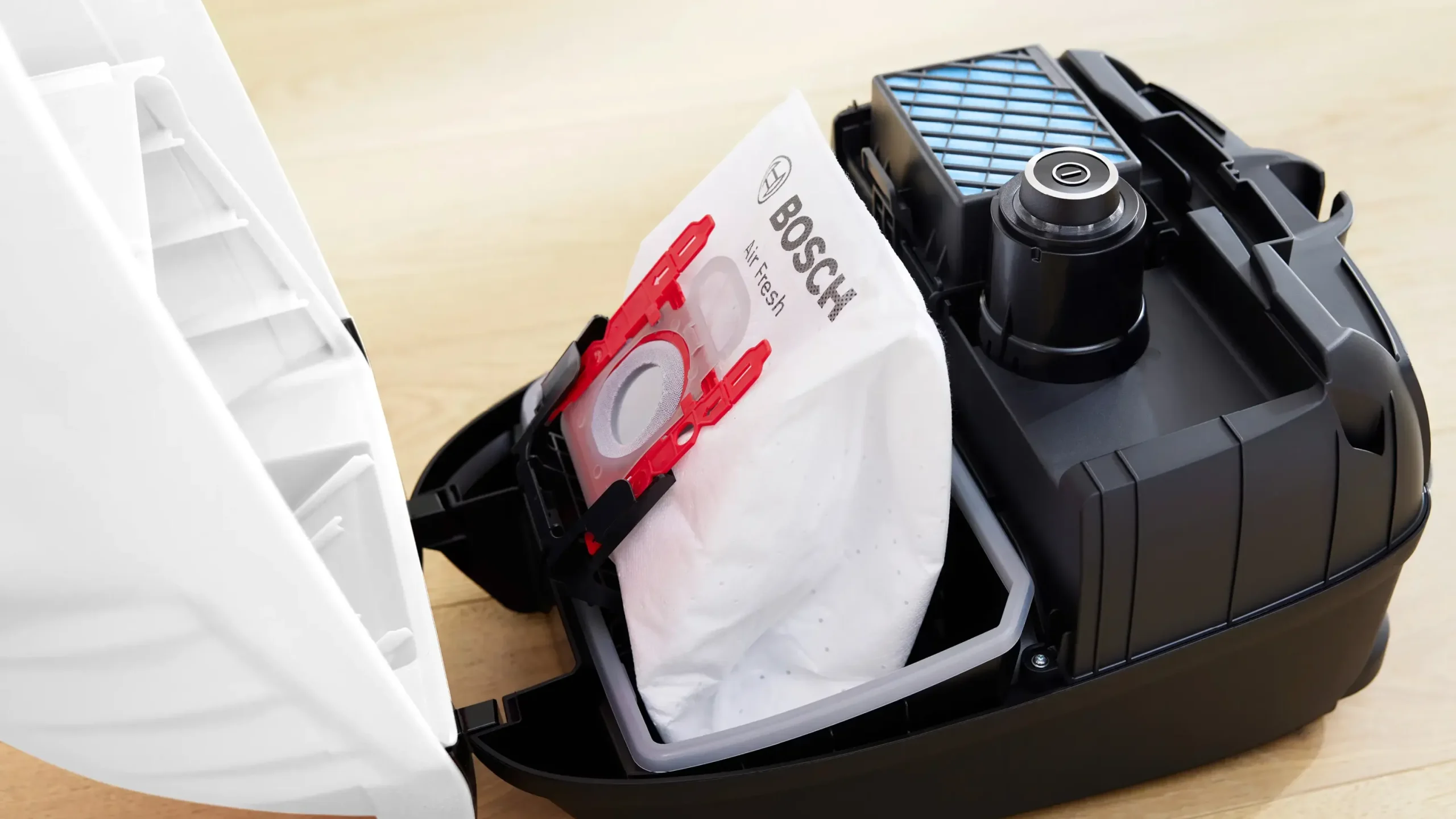 Serie 6 Stofzuiger met zak ProHygienic Wit