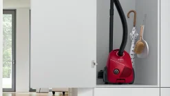 Serie 2 Stofzuiger met zak Rood
