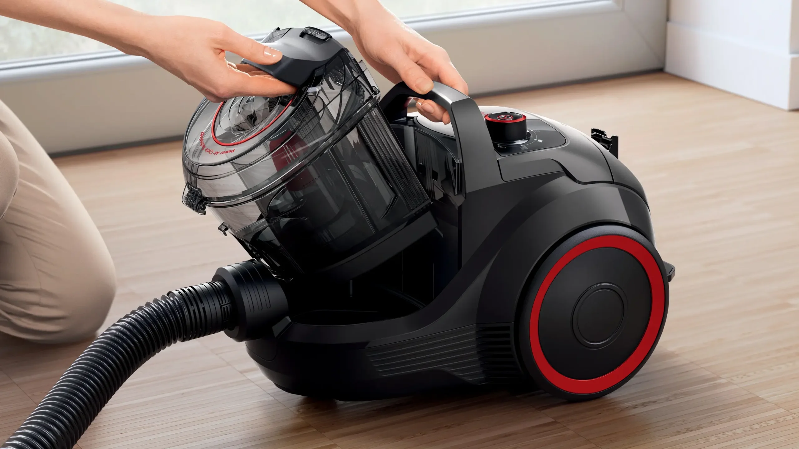 Serie 4 Stofzuiger zonder zak ProPower Zwart