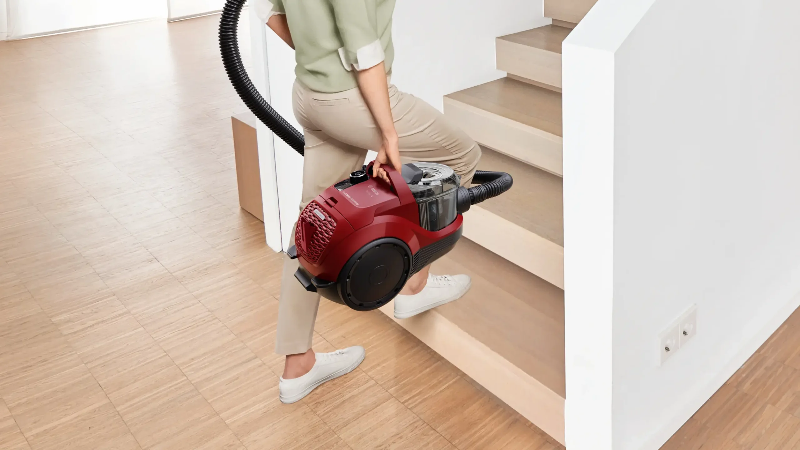 Serie 4 Stofzuiger zonder zak Rood