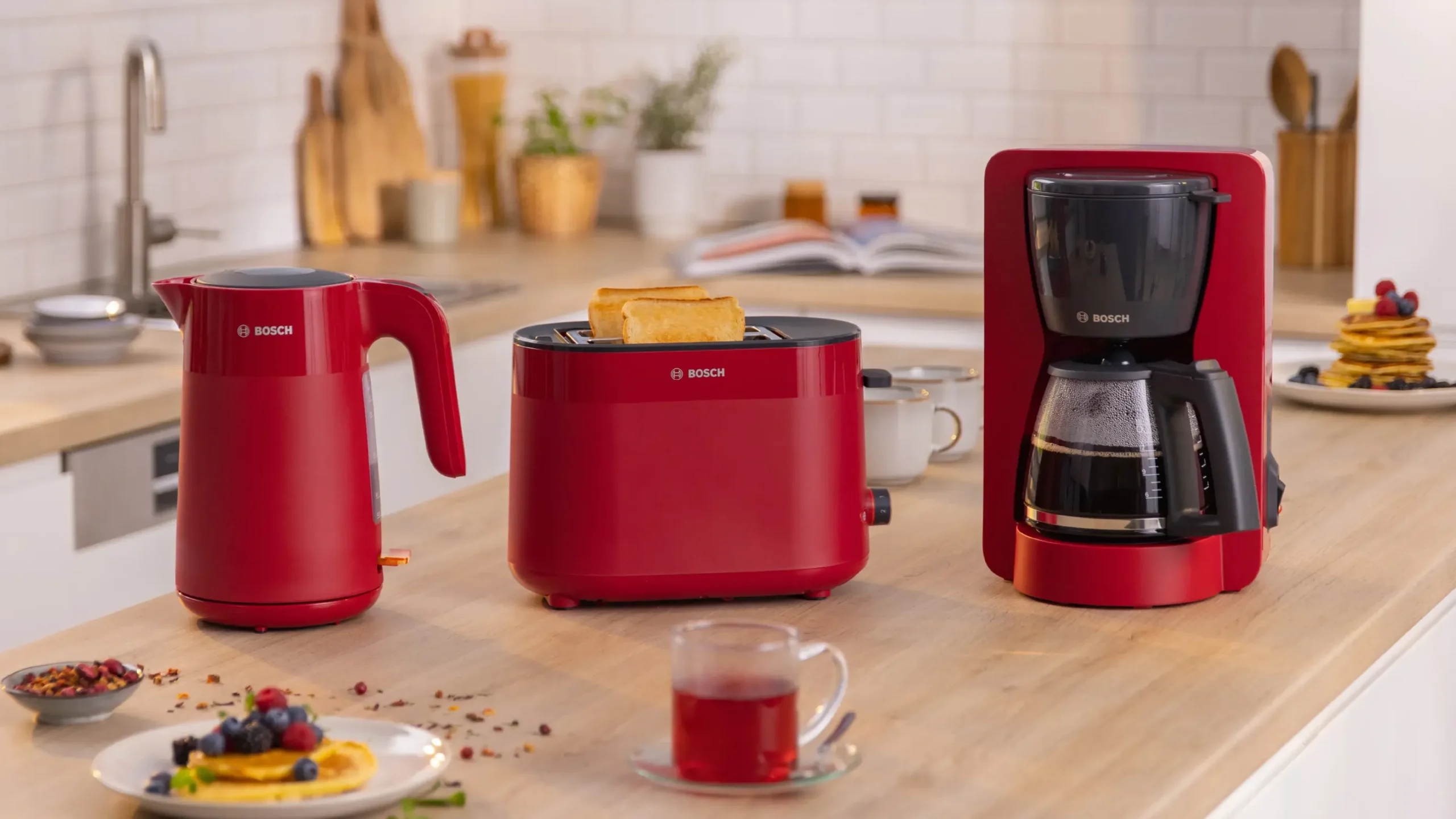 TWK2M164 Waterkoker MyMoment Rood